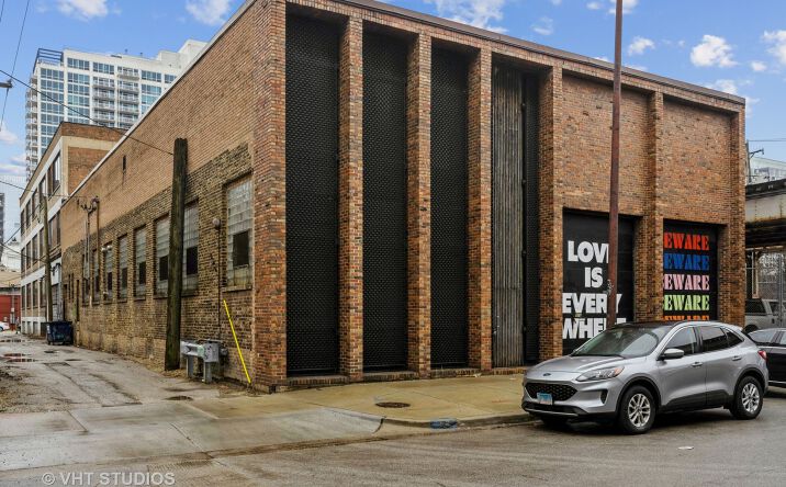 Pictures of Industrial property located at 313 W Chestnut Street, Chicago, IL 60610 for sales - image #1