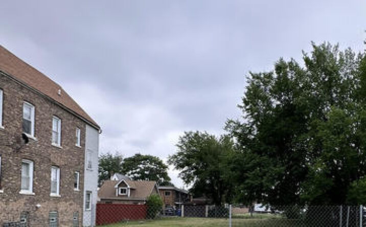 Pictures of Land property located at 5129 W 31st Place, Cicero, IL 60804 for sales - image #1