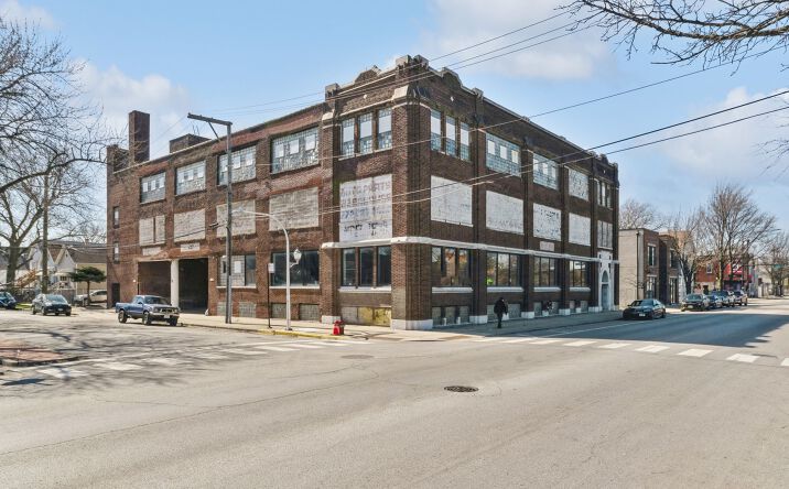image of property at 1335 W 47TH ST Chicago IL 60609-3231