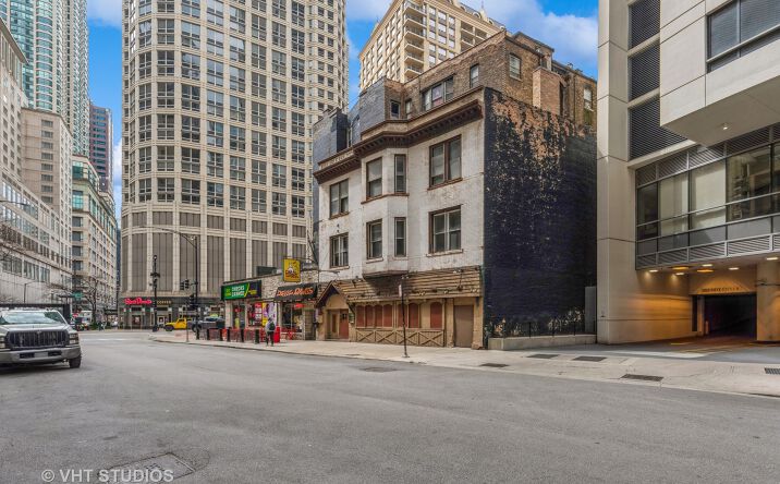 Pictures of Mixed Use, Multifamily, Retail property located at 806 N Rush Street, Chicago, IL 60611 for sales - image #1