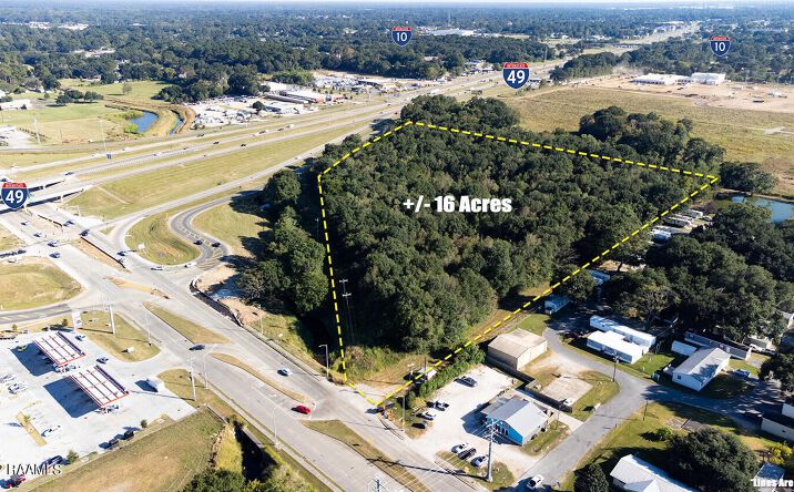 Pictures of Land property located at 100 W Blk Pont Des Mouton Rd, Lafayette, LA 70507 for sales - image #1