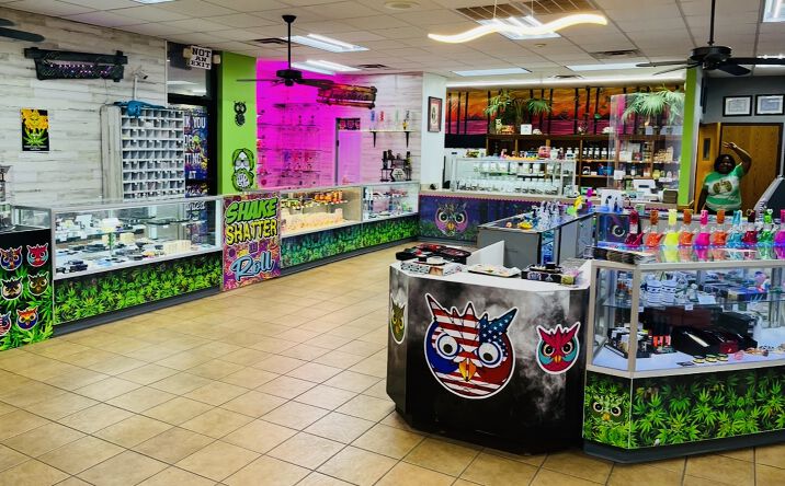 Pictures of Retail property located at 201 SW Lee Blvd, Lawton, OK 73501 for sales - image #1