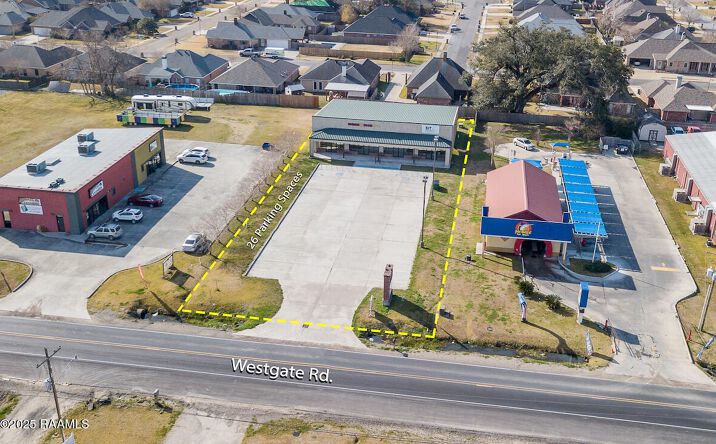 Pictures of Retail, Office property located at 400 Westgate Rd, Scott, LA 70583 for sales - image #1