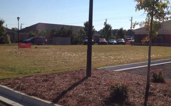 Pictures of Land, Retail property located at 2929 North Ashley Street, Valdosta, GA 31602 for sales - image #1