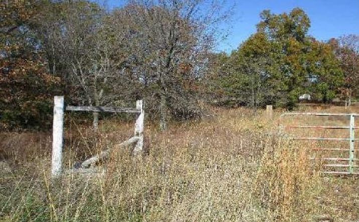 Pictures of Land property located at 26986 Highway 51, Stilwell, OK 74960 for sales - image #1