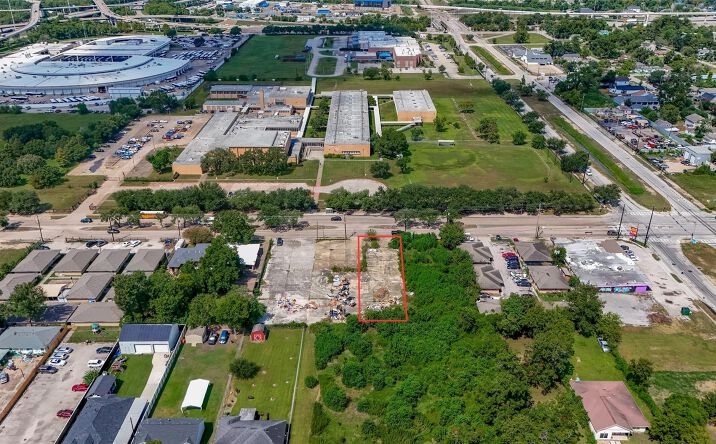 Pictures of Land property located at 5806 Hirsch Rd, Houston, TX 77026 for sales - image #1