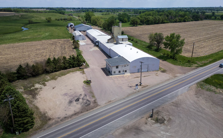 Pictures of Industrial property located at 1320 N Ellis Rd, Sioux Falls, SD 57107 for sales - image #1
