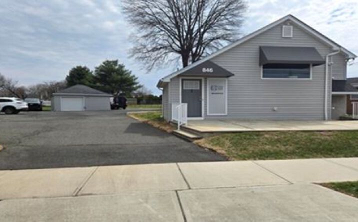 image of property at 846 LIVINGSTON AVE North Brunswick NJ 08902-2356