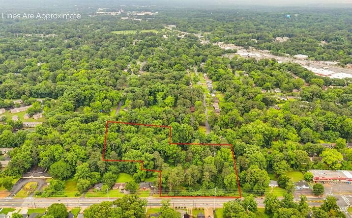 Pictures of Land property located at 3403 Glenwood Rd, Decatur, GA 30032 for sales - image #1