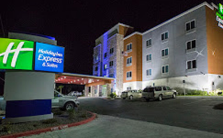 Pictures of Hospitality property located at 220 N Expressway #77, Raymondville, TX 78580 for sales - image #1