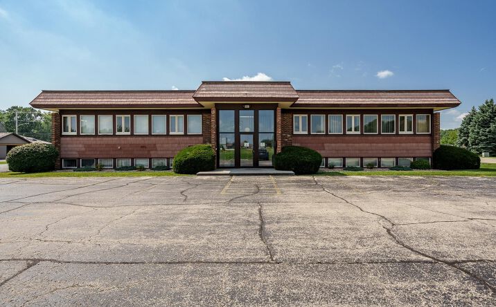 Pictures of Special Purpose property located at 1920 W Hart Road, Beloit, WI 53511 for sales - image #1
