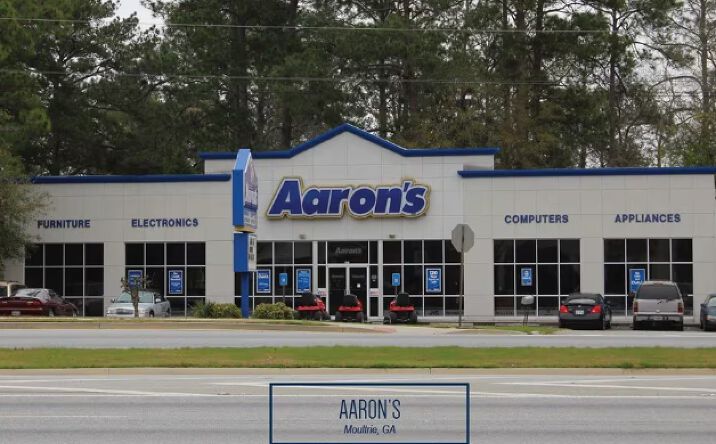 Pictures of Retail, Special Purpose property located at 355 S Veterans Parkway, Moultrie, GA 31788 for sales - image #1