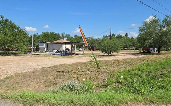 Pictures of Multifamily, Land property located at 4631 N Bentsen Palm Drive, Mission, TX 78574 for sales - image #1
