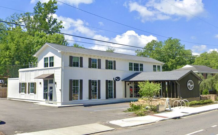 Pictures of Office, Retail property located at 1625 Oxmoor Rd, Homewood, AL 35209 for sales - image #1