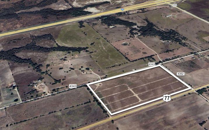 Pictures of Land property located at 681 US-77, Hillsboro, TX 76645 for sales - image #1