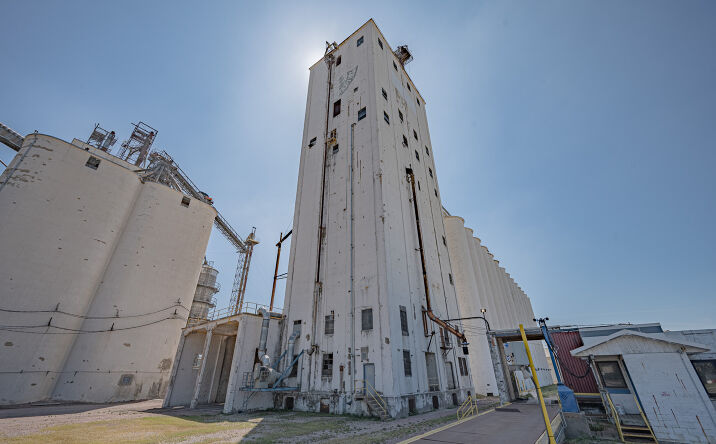 Pictures of Industrial, Special Purpose property located at 1400 Division St, Sioux City, IA 51105 for sales - image #1