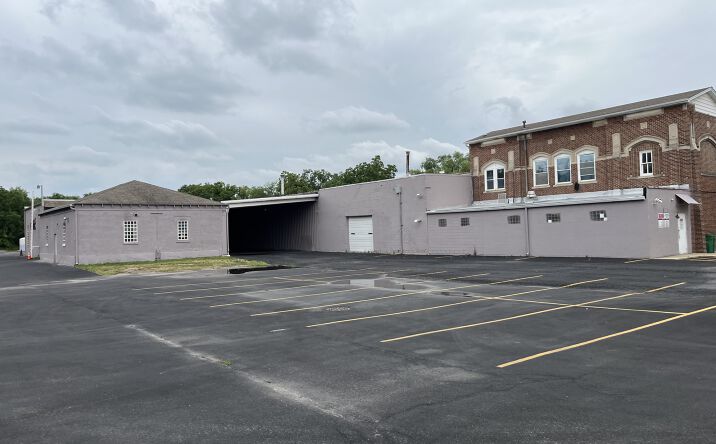 Pictures of Industrial property located at 1001 Clinton St, Lockport, IL 60441 for sales - image #1