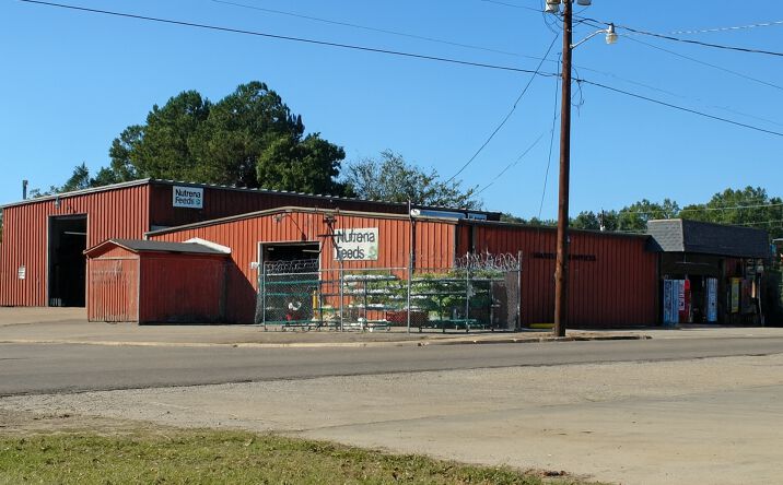 Pictures of Industrial, Retail property located at 16 E Fleming Road and 4607 Ednover Drive, Montgomery, AL 36105 for sales - image #1