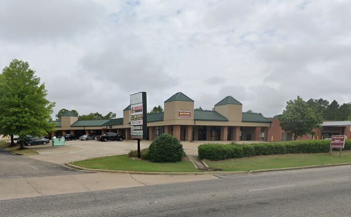 Pictures of Retail property located at 2750 Bell Rd, Montgomery, AL 36117 for sales - image #1