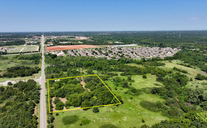 6201 E COVELL RD Edmond OK 73034-7629 APN: R180112000 | Crexi.com