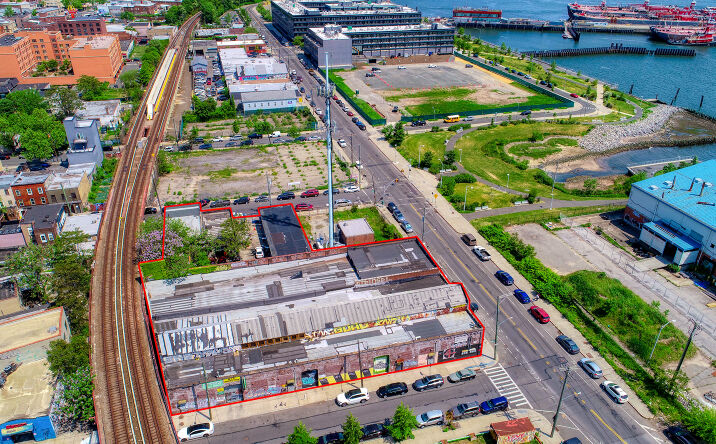 Pictures of Industrial, Mixed Use property located at 450 Front St, Staten Island, NY 10304 for sales - image #1