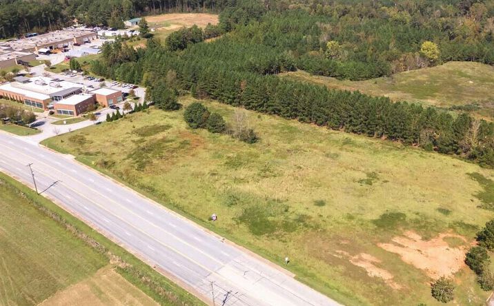 Pictures of Land property located at 129 Main Street, Newberry, SC 29108 for sales - image #1