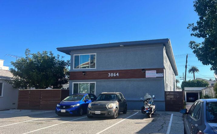 Pictures of Multifamily property located at 3864 Inglewood Blvd, Los Angeles, CA 90066 for sales - image #1