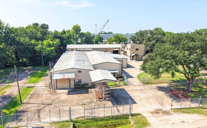 Pictures of Industrial property located at 7113 Chippewa Blvd, Houston, TX 77086 for sales - image #1