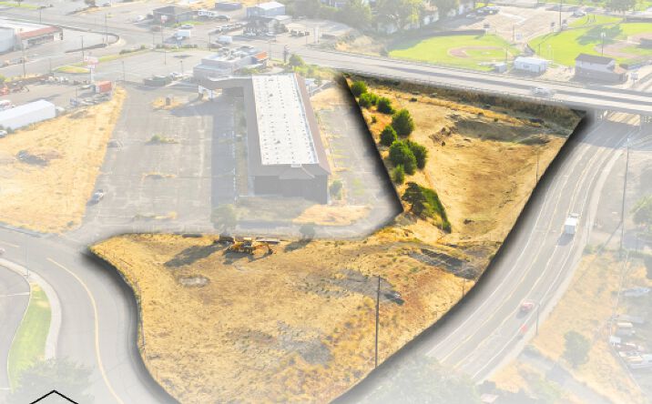 Pictures of Land, Office, Retail property located at 2810 W 4th Avenue, Kennewick, WA 99336 for sales - image #1