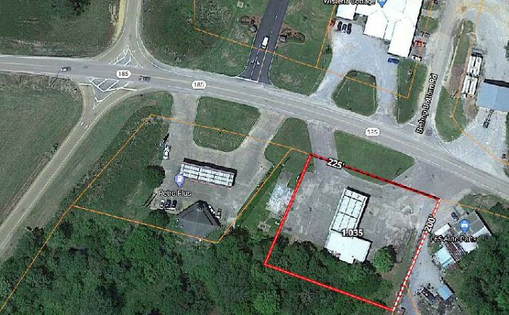 Pictures of Land property located at 926 Old Fort Rd E, Fort Deposit, AL 36032 for sales - image #1