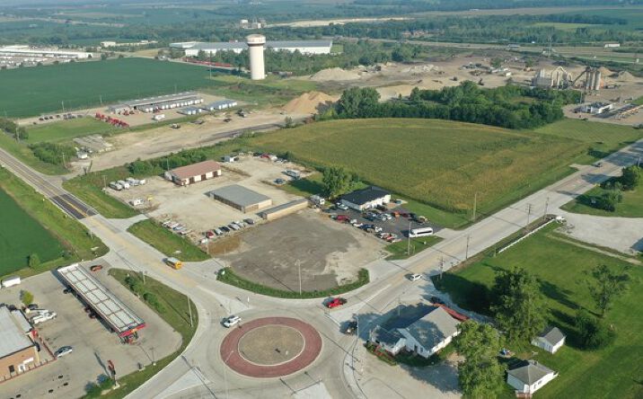 Pictures of Land property located at 793 US RT 6, North Utica, IL 61373 for sales - image #1