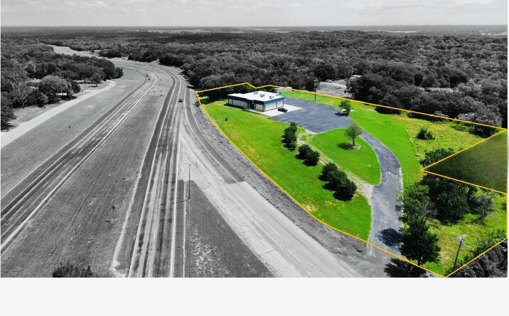 Pictures of Office, Special Purpose property located at 1020 N Highway 69 Parkway, Denison, TX 75020 for sales - image #1