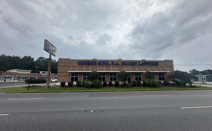 Pictures of Office property located at 7053 Rivers Ave, North Charleston, SC 29406 for sales - image #1