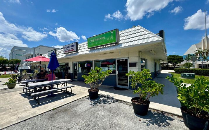 Pictures of Business for Sale, Retail property located at Asian Restaurant With Terrace For Sale Near Dadeland Mall, Kendall, FL 33156 for sales - image #1