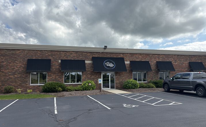 Pictures of Industrial property located at 302 Industrial Dr, Columbus, WI 53925 for sales - image #1