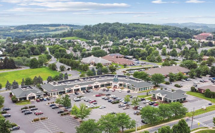 Pictures of Retail property located at 90 Commerce Dr, Wyomissing, PA 19610 for sales - image #1