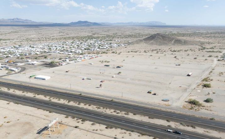 Pictures of Business for Sale, Land, Mixed Use, Mobile Home Park, Special Purpose property located at 1055 Kuehn, Quartzsite, AZ 85346 for sales - image #1