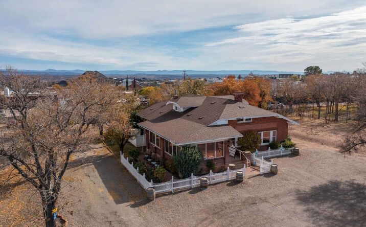 Pictures of Retail, Office, Mixed Use property located at 315 S. Willard, Cottonwood, AZ 86326 for sales - image #1