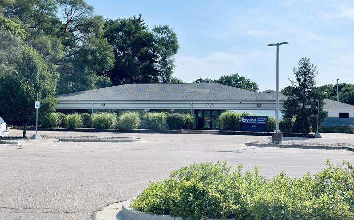 Pictures of Office, Industrial property located at 1725 S Park St, Kalamazoo, MI 49001 for sales - image #1
