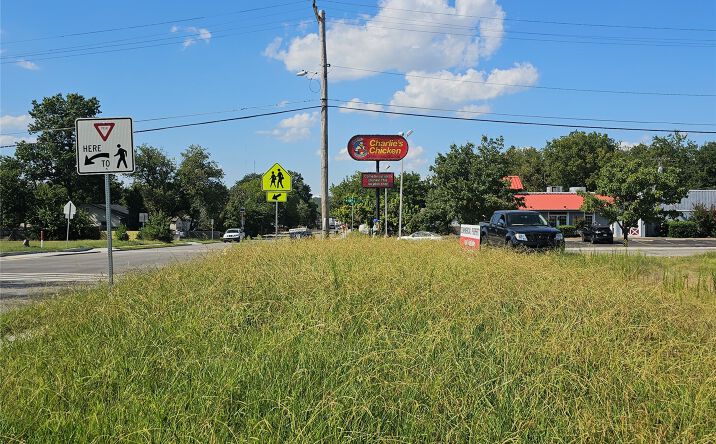Pictures of Land property located at 4801 S 33rd Avenue W, Tulsa, OK 74107 for sales - image #1