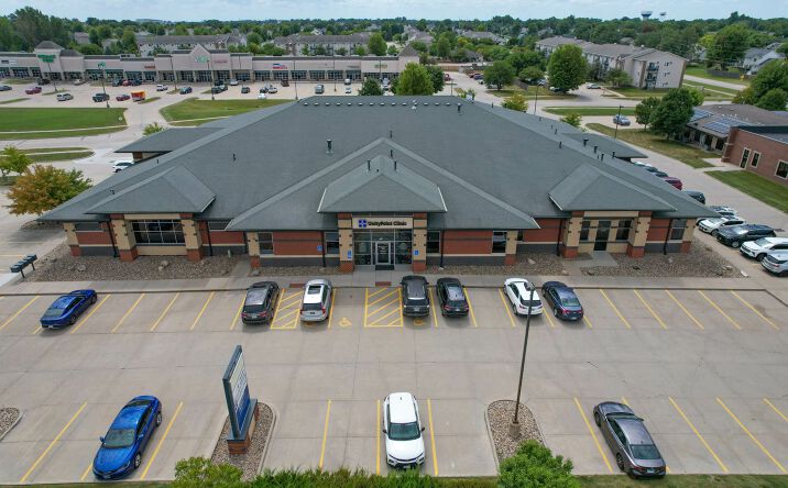 Pictures of Office property located at 40 - 50 - 54 - 60 E Hickman Road, Waukee, IA 50263 for sales - image #1