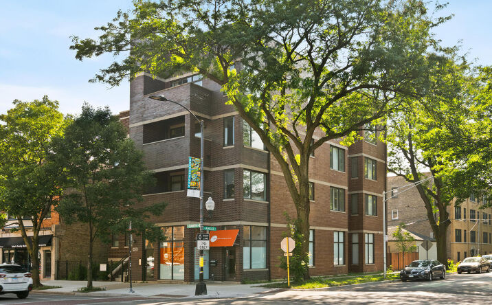 Pictures of Office, Retail property located at 4856 N Damen Avenue GU-1, Chicago, IL 60625 for sales - image #1