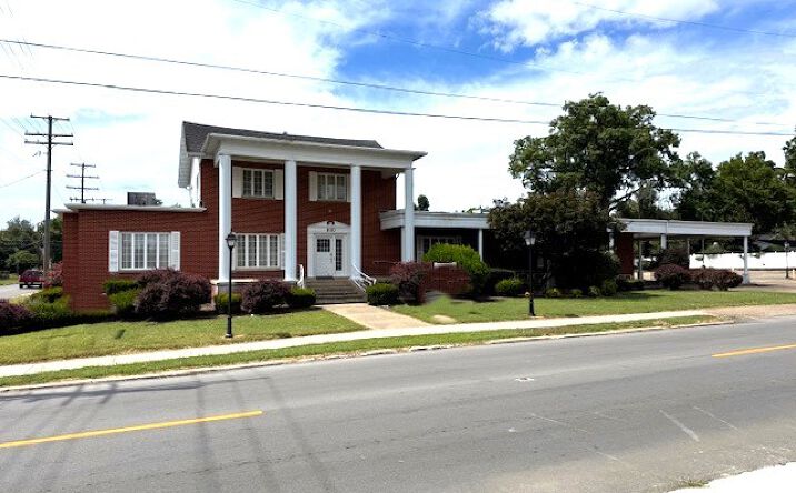 Pictures of Special Purpose property located at 800 North Market Street, Marion, IL 62959 for sales - image #1