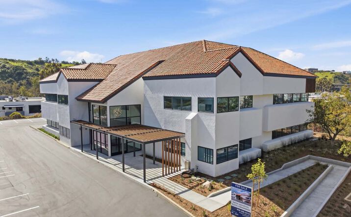Pictures of Office property located at 5665 & 5677 Oberlin Drive, San Diego, CA 92121 for sales - image #1