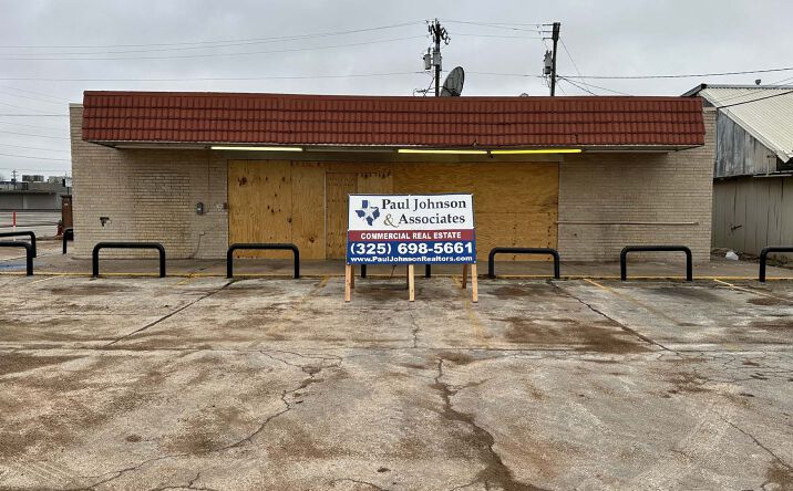 Pictures of Retail property located at 1002 North Mockingbird Lane, Abilene, TX 79601 for sales - image #1
