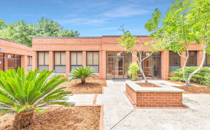 Pictures of Office property located at 1003 Hugh Wallis Rd S # H, Lafayette, LA 70508 for sales - image #1