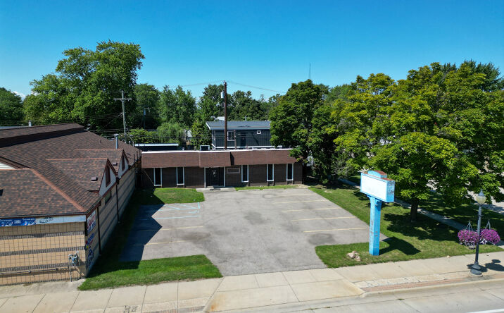 Pictures of Office, Retail property located at 24831 John R Rd, Hazel Park, MI 48030 for sales - image #1