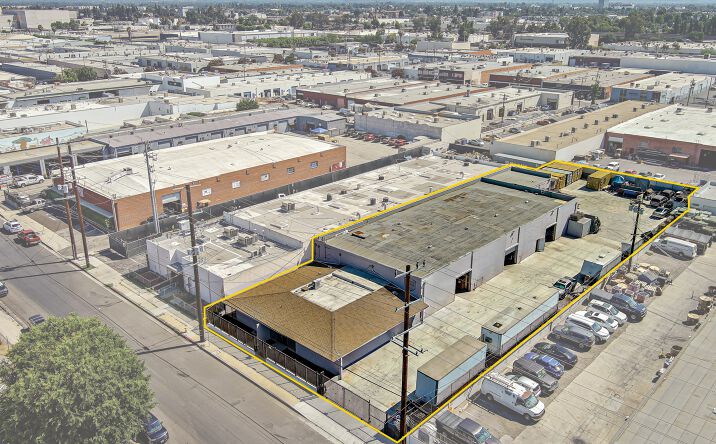 Pictures of Industrial property located at 7650 Gloria Ave, Van Nuys, CA 91406 for sales - image #1