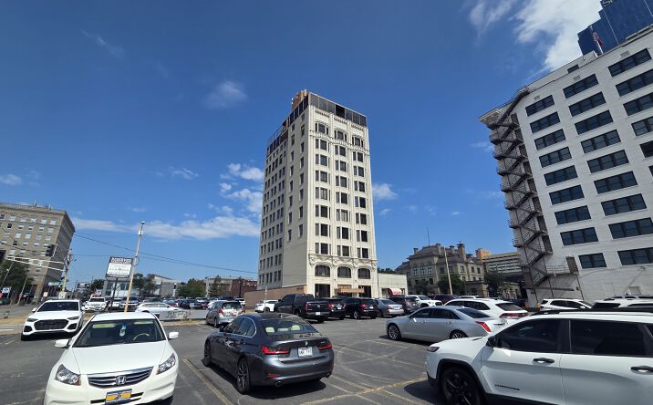 Pictures of Office property located at 212 Center St, Little Rock, AR 72201 for sales - image #1