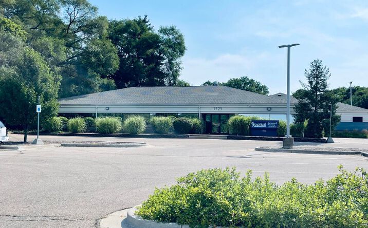 Pictures of Office property located at 1725 S Park Street, Kalamazoo, MI 49001 for sales - image #1